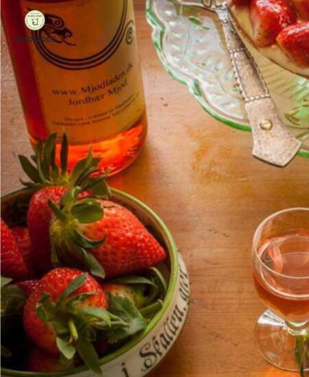 Strawberry Mead