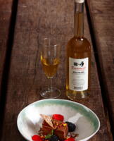 Apple mead with sea buckthorn and walnut